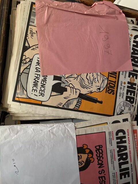 Charlie hebdo 1800 Paris 16 (75)