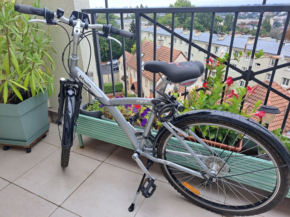 V&eacute;lo Decathlon b'twin Vélos