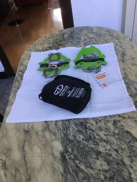 Anti-slip crampons 30 Tarbes (65)