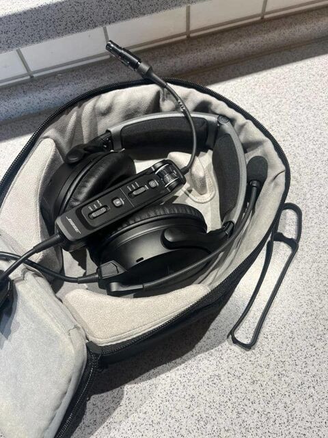 Casque d'aviation Bose A30 700 Roche-lez-Beaupr (25)
