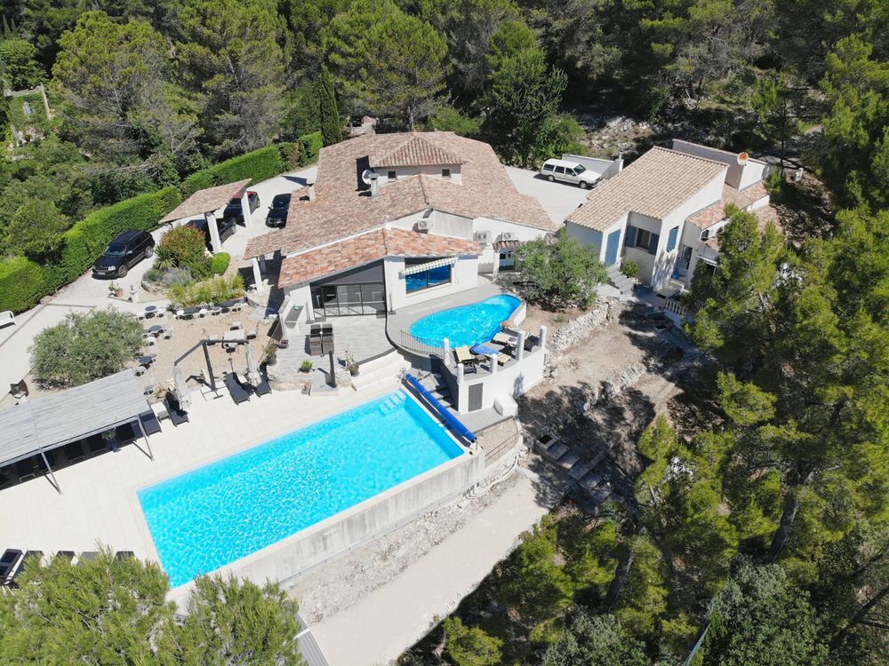Vente Villa Ensemble atypique sur vue exceptionnelle Fontaine-de-vaucluse
