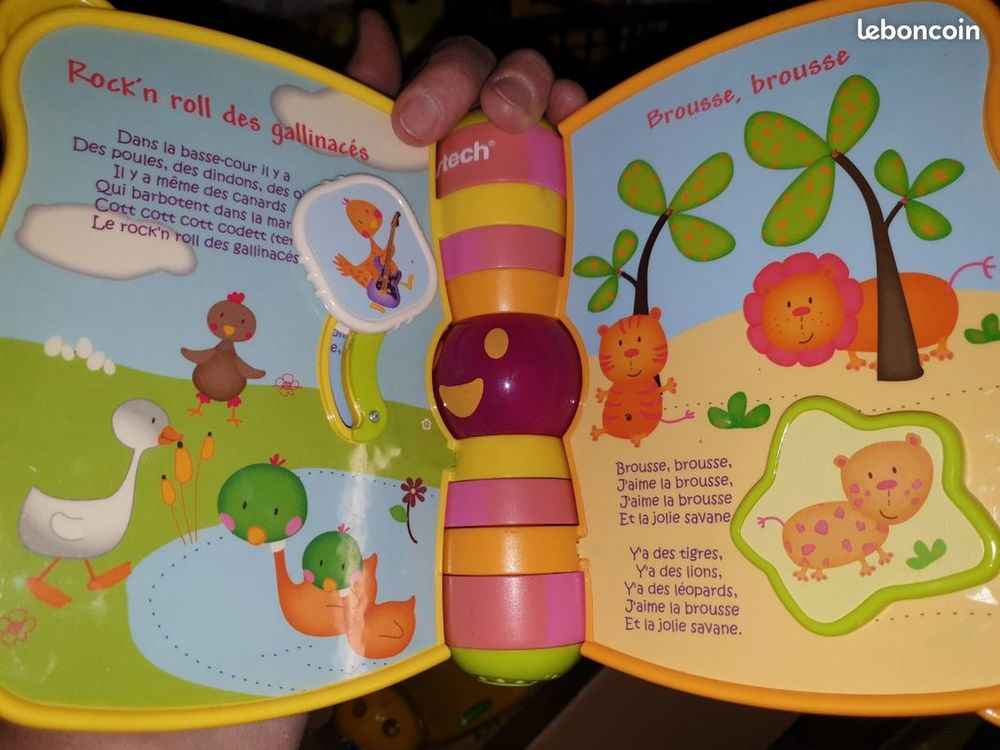 livre musical Vtech mon super livre enchant&eacute; Jeux / jouets