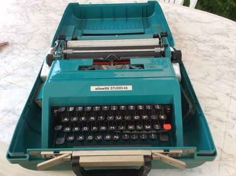 Machine  crire 30 Perpignan (66)