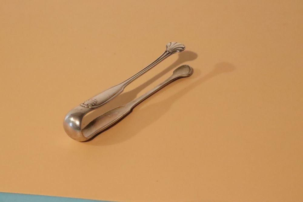 Pince &agrave; sucre ou gla&ccedil;on en argent
Electroménager