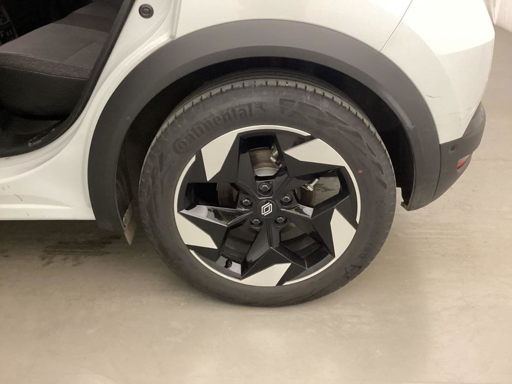 Captur E-Tech full hybrid 160 ch Techno 2025 occasion 83500 La Seyne-sur-Mer
