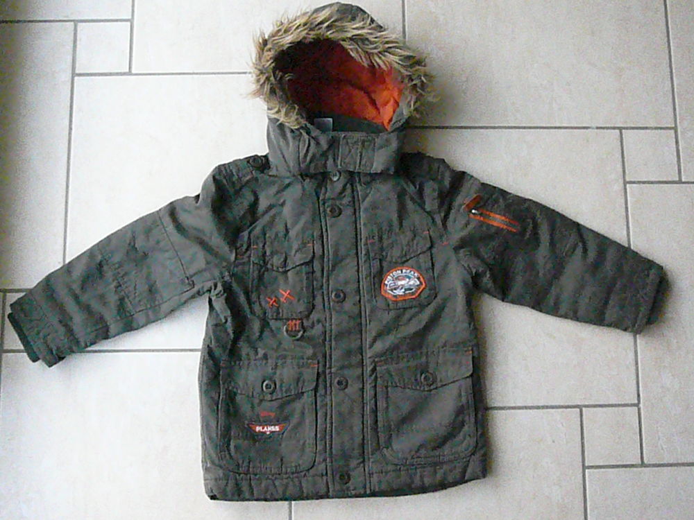 Blouson Planes 4 ans Vêtements enfants