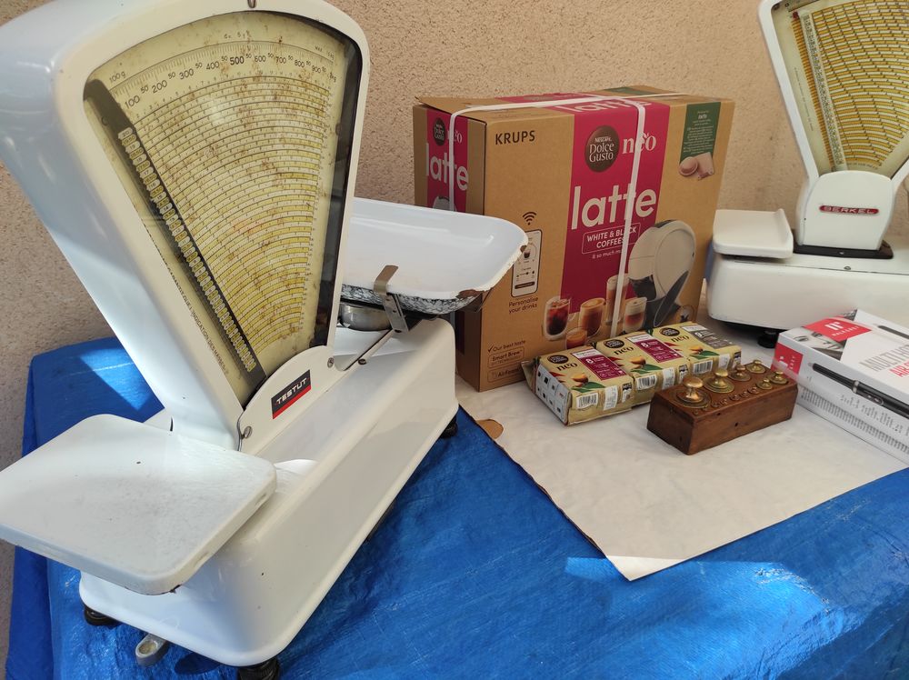 Machine caf&eacute; Nescaf&eacute; Dolce Gusto balance testut berkel boite Bricolage