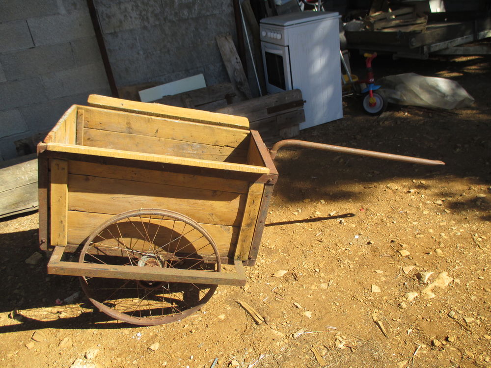 chariot artisanal original. Jardin