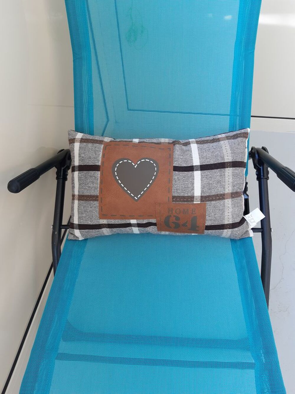 Coussin Ecossais "HOME 64" (NEUF). Décoration