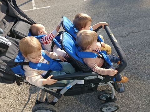 Poussette quadruple comme neuve  500 Eybens (38)