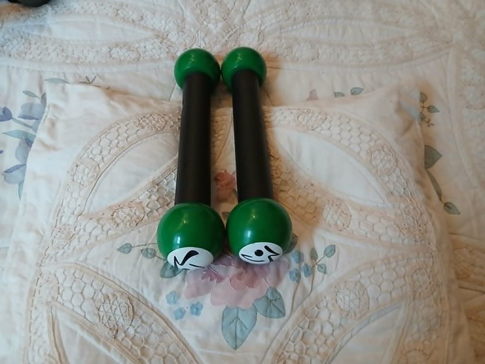  Extenseur musculation et 2 alt&egrave;res maracas musicaux N&deg;1434 Sports