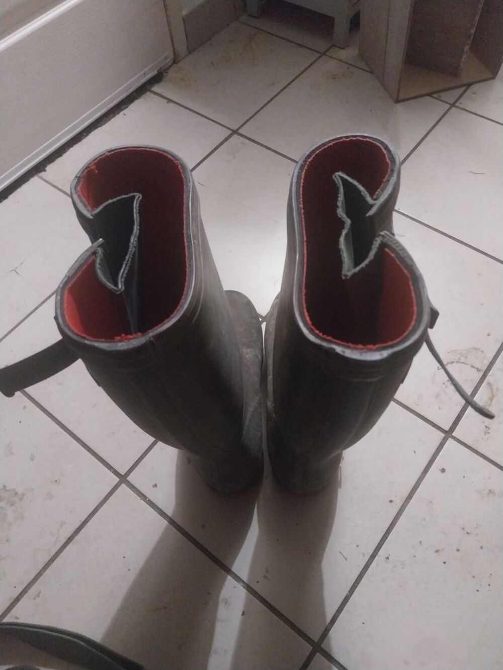 bottes de chasse ou p&ecirc;chetaille 44 /45 bonne marque Chaussures