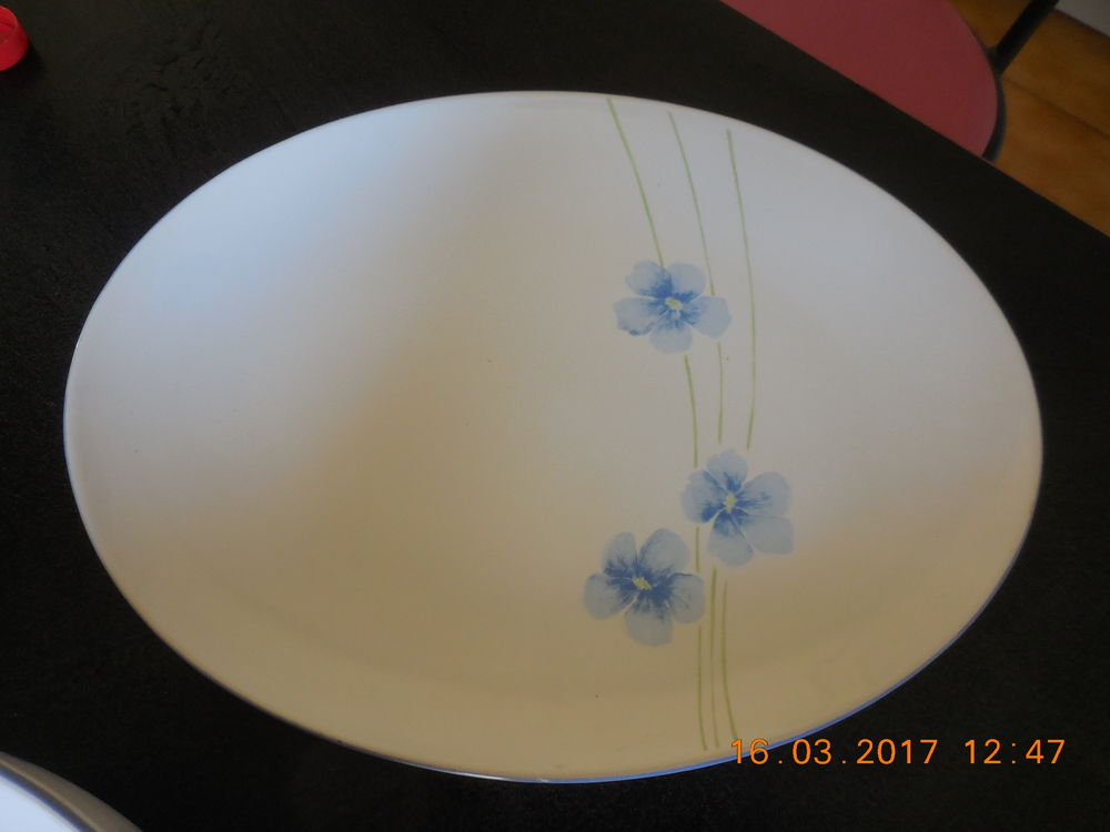  plat + saladier + 6 assiettes creuses Cuisine