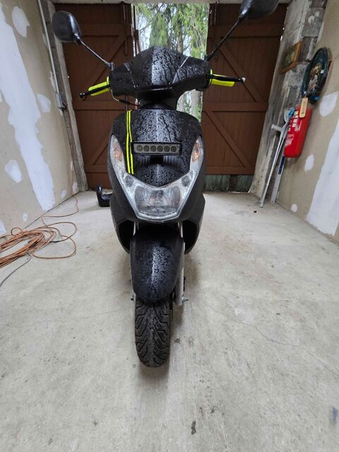 Scooter PEUGEOT 2019 occasion Liffol-le-Grand 88350