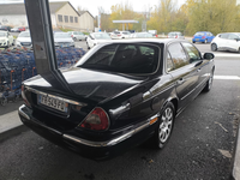 XJ 6 XJ6 3.0 V6 Classique A 2003 occasion 12000 Rodez