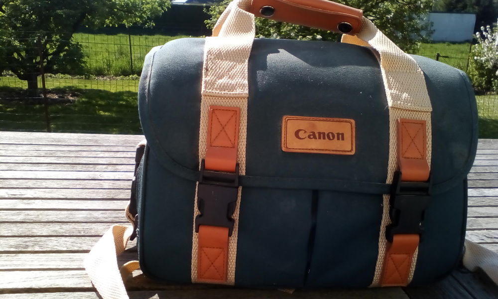 camescope canon complet Photos/Video/TV