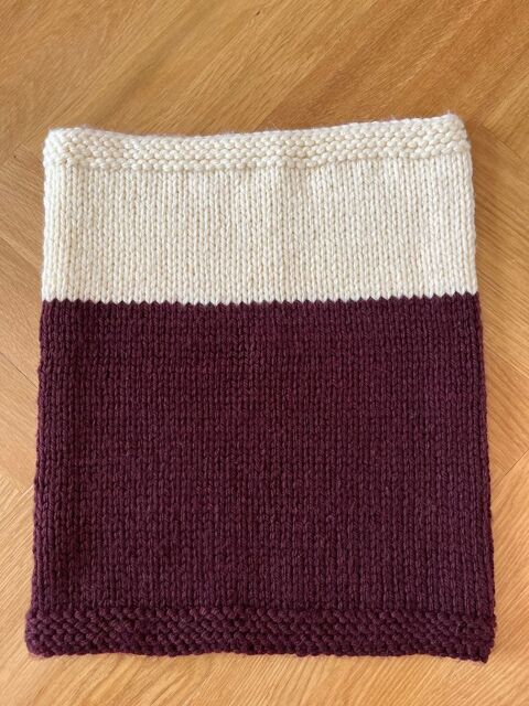 Cache cou ''Maison Th�ophane'', Made in France 5 Paris 19 (75)