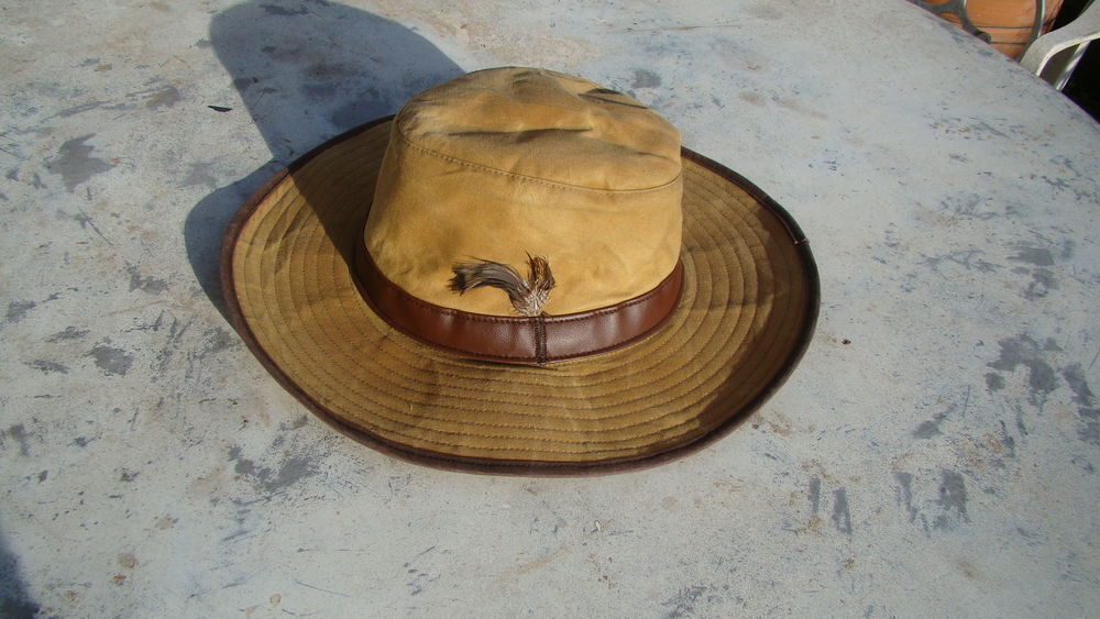 Chapeau anglais Traveller - Taille 53 cm
Vêtements