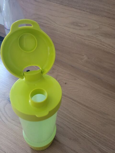 Gourde  infusion Tupperware 15 Saint-Loubs (33)