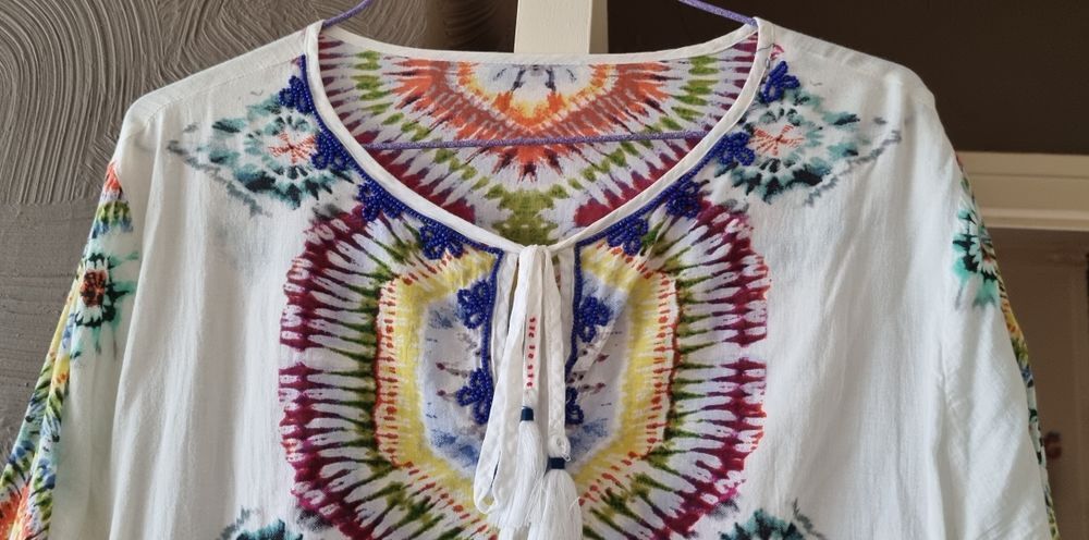 Tr&egrave;s jolie tunique Desigual Taille XL Vêtements