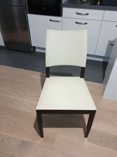 TABLE+6 CHAISES Structure en Hêtre massif teinté 800 Nanterre (92)