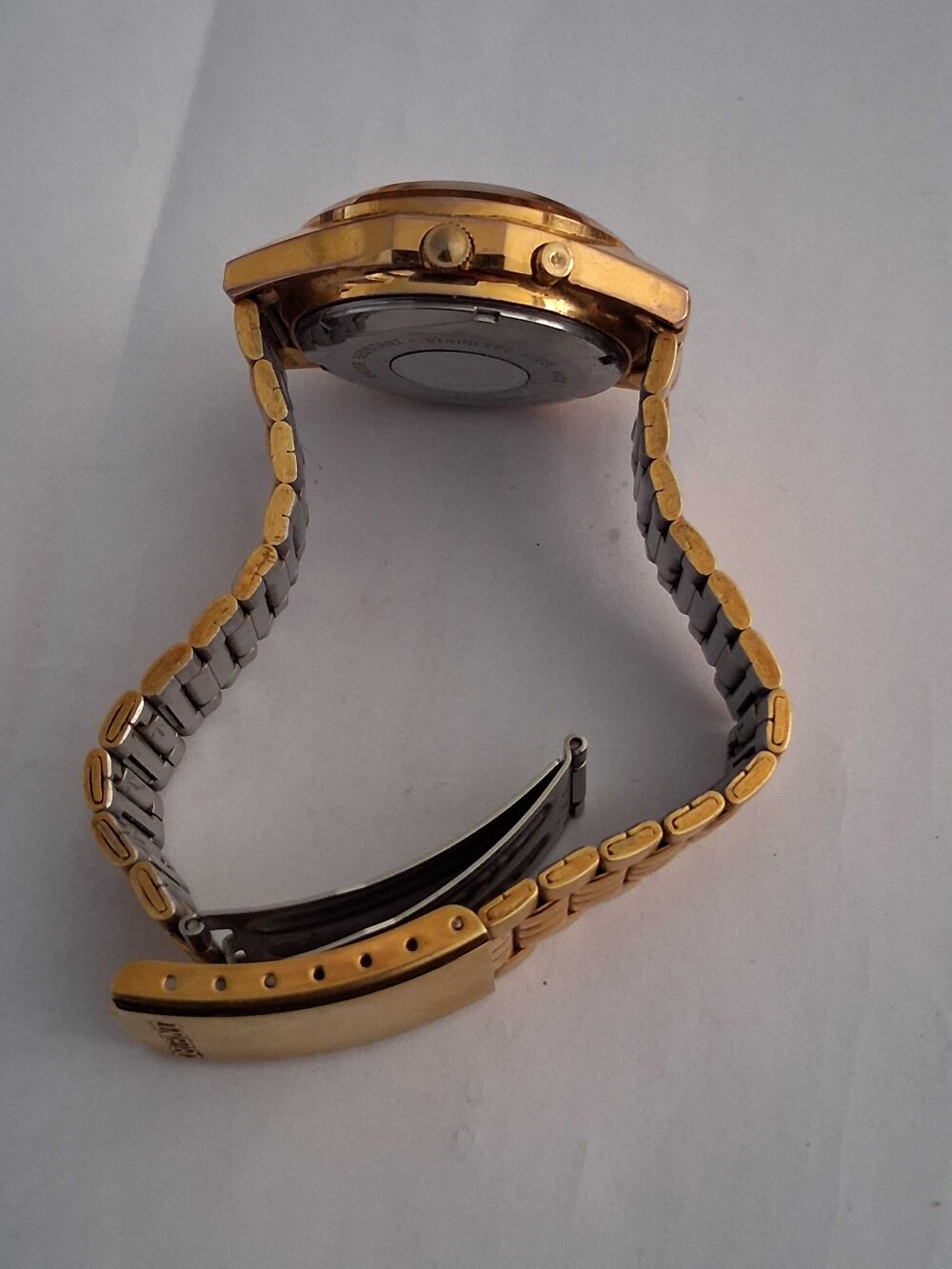 montre m&eacute;canique fonctionne Bijoux et montres