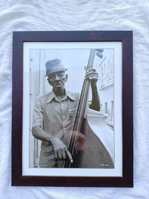 cadre sous verre   �musicien cubain contrebasse�  5 V�lizy-Villacoublay (78)