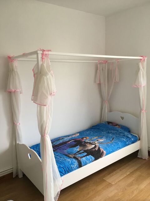 Lit Baldaquin 1 place avec tiroir lit 250 Crpy-en-Valois (60)