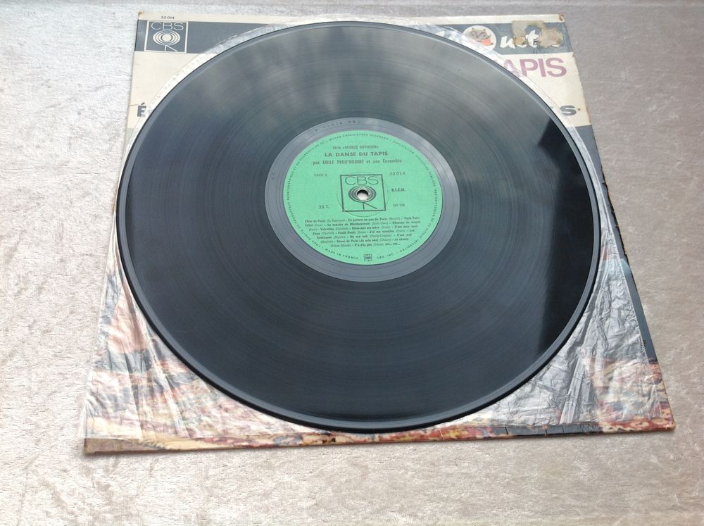 LA DANSE DU TAPIS &Eacute;MILE PRUD'HOMME 33T Envoi Possible
CD et vinyles