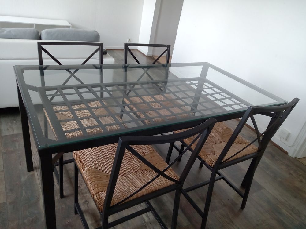 Ensemble table et chaises Meubles