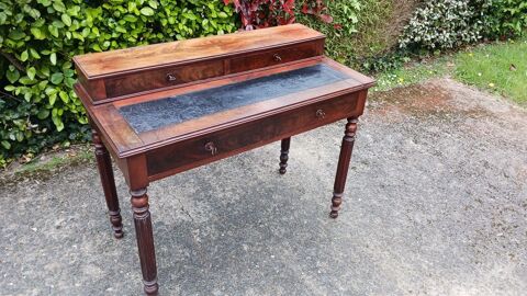 Petit bureau style 1900 150 Nantes (44)