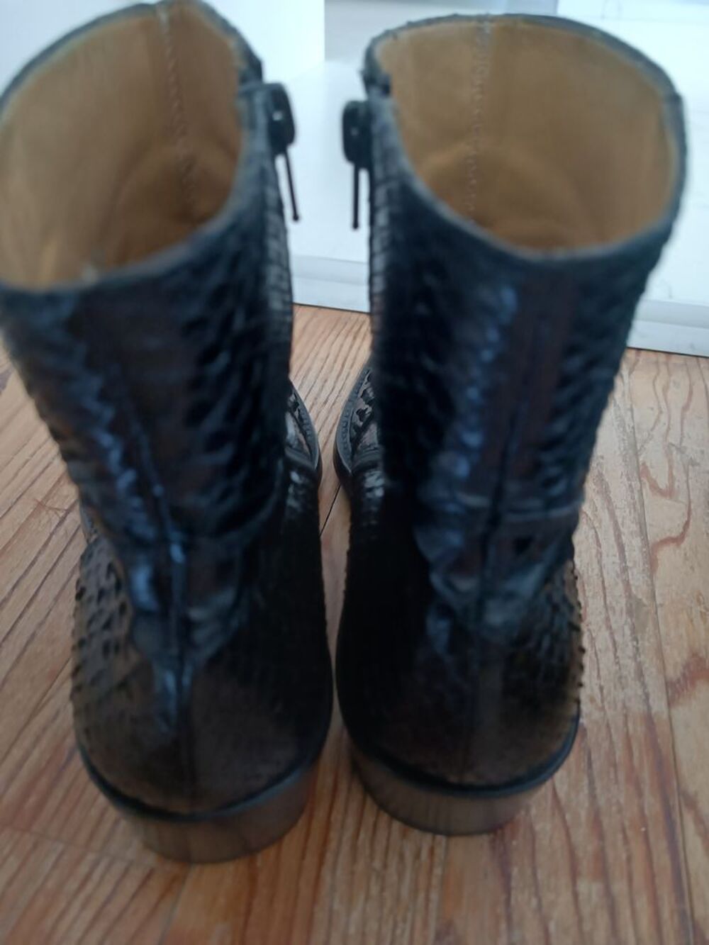 Santiag l&eacute;zard v&eacute;ritable fabriqu&eacute;es en Italie taille 39 Chaussures