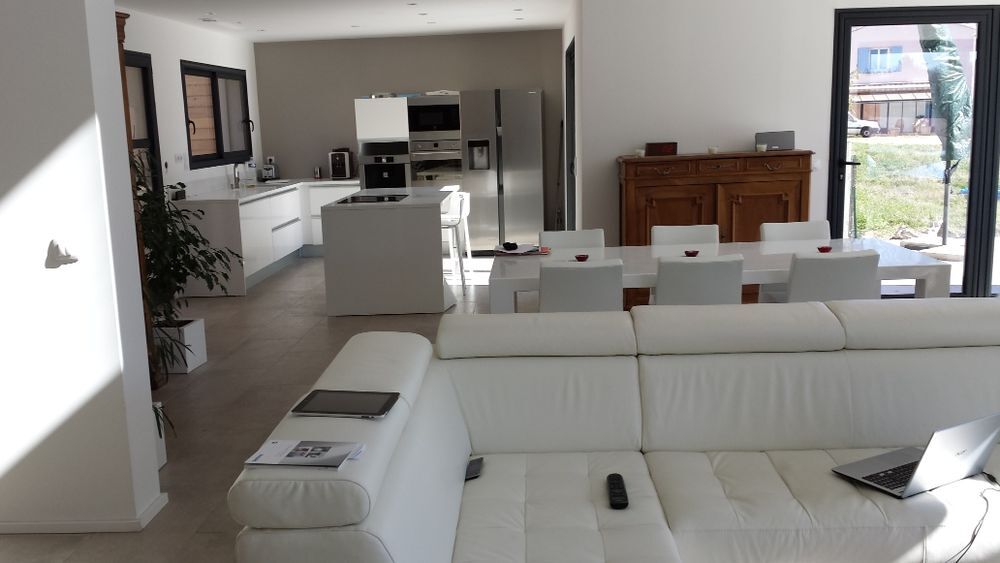 Vente Villa villa archit160M² + garage piscine calme jardin ss vis a vis Saint-cannat