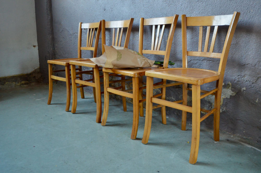 Lot de 4 chaises bistrot vintage anciennes boh&egrave;me d&eacute;co bois Meubles