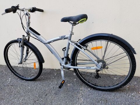 vtc femme ''b twin'' argenté''taille L Marignane (13)