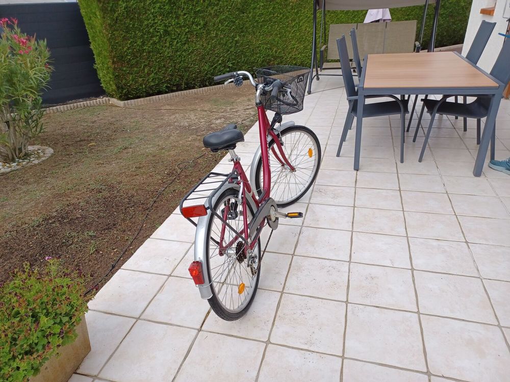 VELO FEMME
Vélos