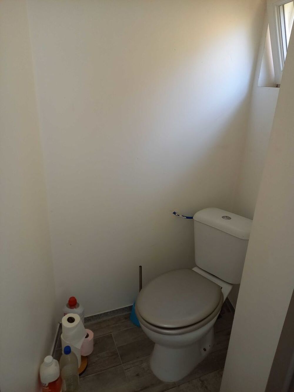 Location Appartement meublé 34 rue Faventines Valence 26000. libre 1er Juillet 440€ + ch Valence
