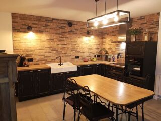  Maison � vendre 9 pi�ces 166 m�