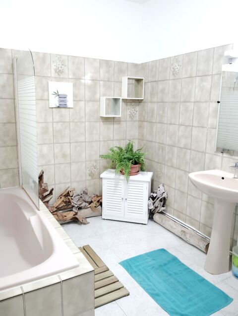  Appartement � louer 6 pi�ces 100 m�