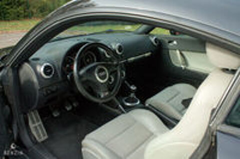 TT 1.8T Design Edition 2005 occasion 21000 Dijon