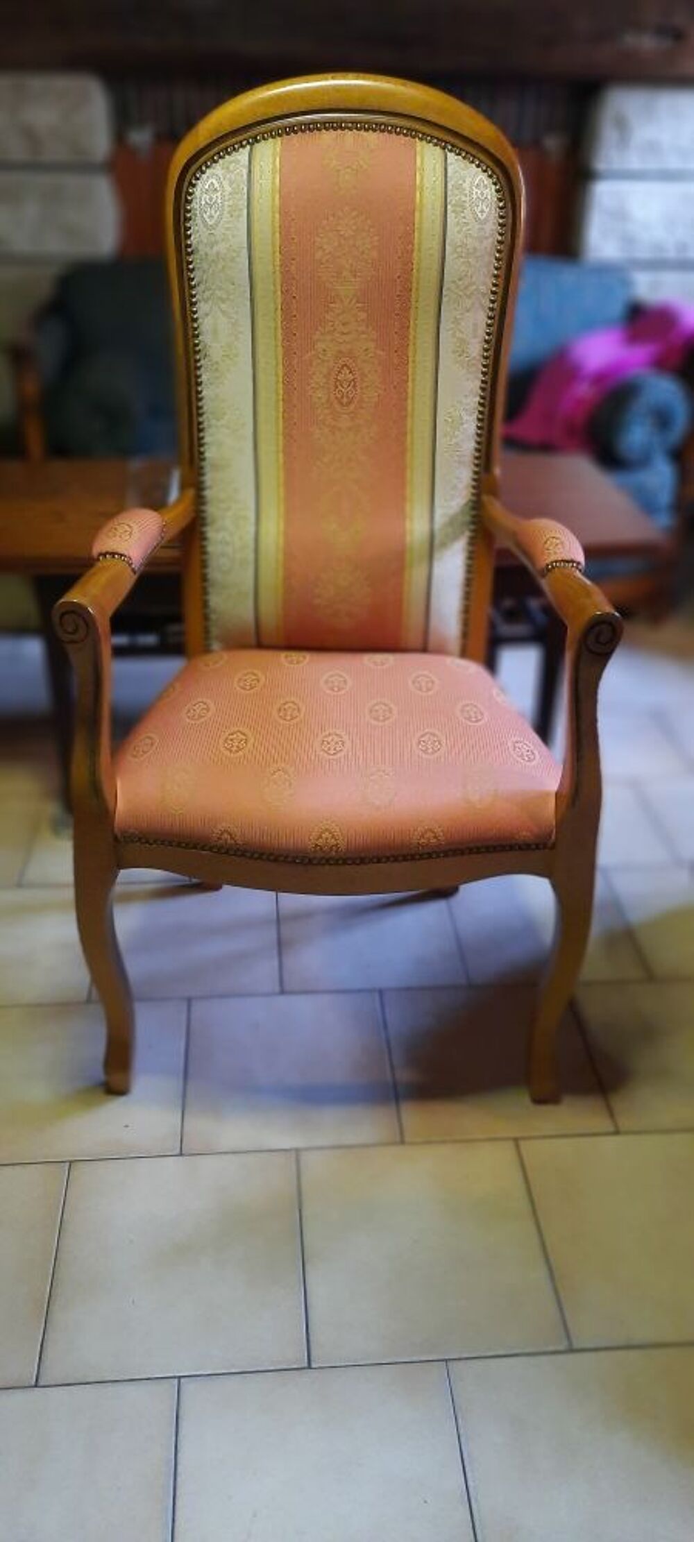 fauteuil style voltaire etat neur Meubles