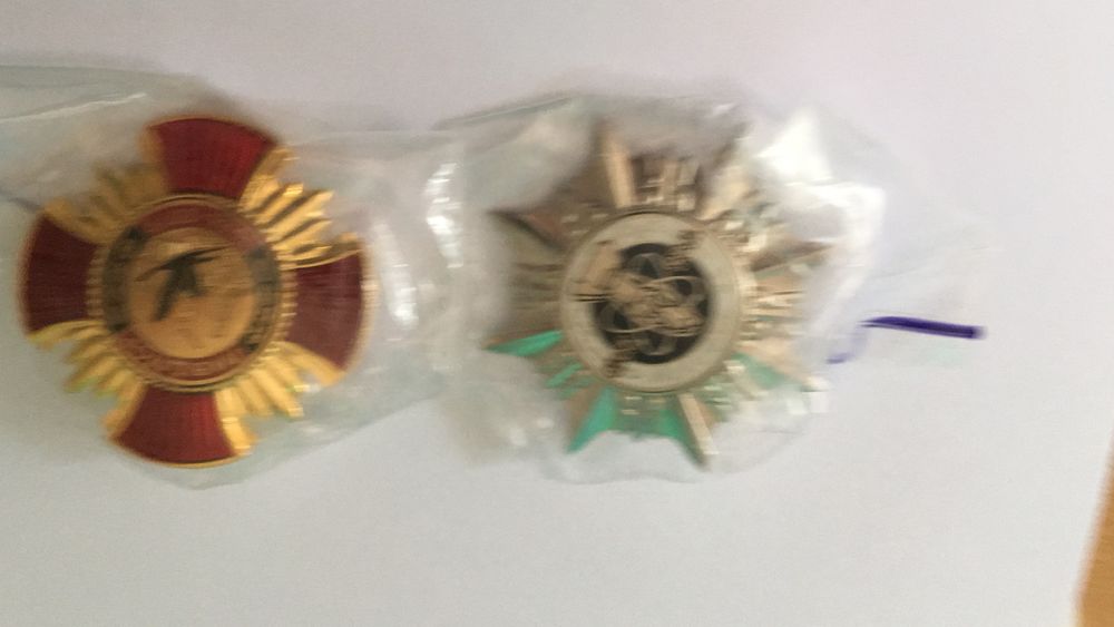 medailles par l'Ukraine aux &quot;liquidateurs&quot;suite a tchernobyl 
