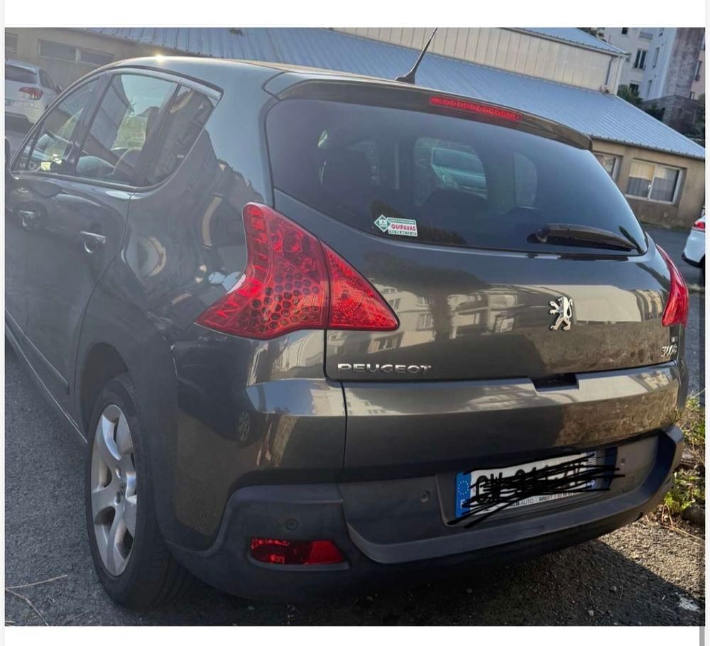 3008 1.6 HDi 115ch FAP Allure 2013 occasion 29200 Brest