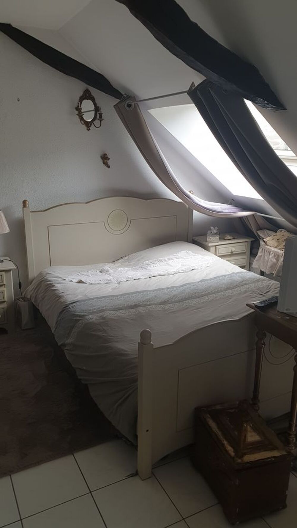 Chambre compl&egrave;te bois massif Meubles