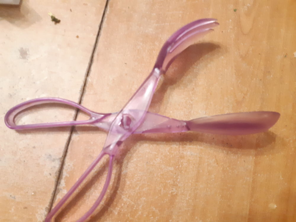 Couvert en plastique pour salade Cuisine