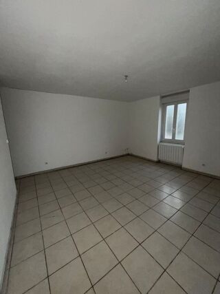  Duplex/triplex � louer 5 pi�ces 84 m� Blanzy