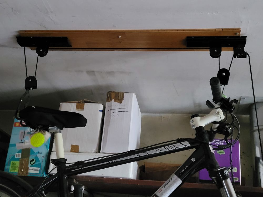 ascenseur + pompe Vélos
