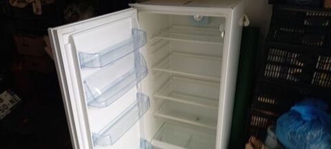 r�frig�rateur encastrable. 80 Castres (81)