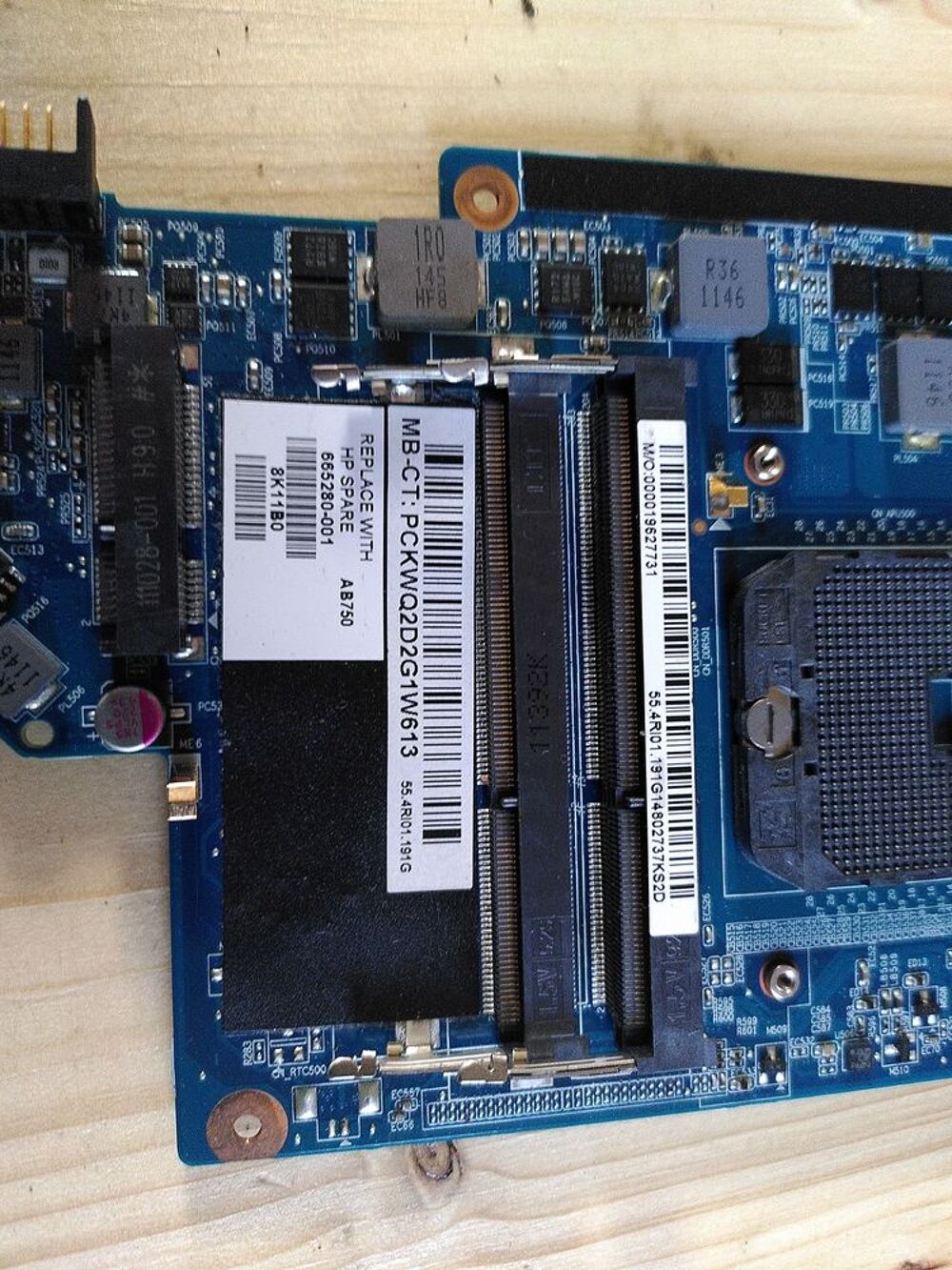 Carte m&egrave;re HP Pavilion DV6-6000 AMD 665280-001 Matériel informatique