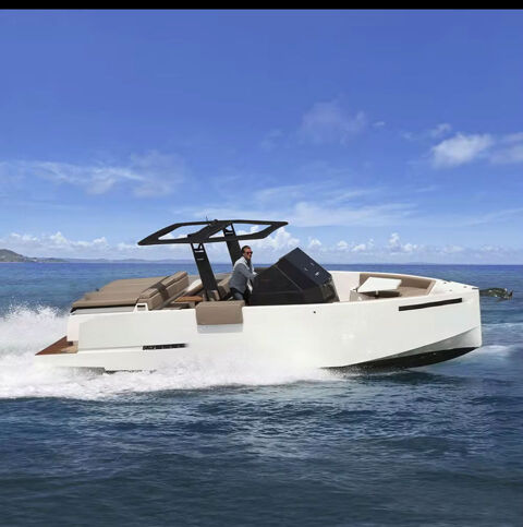 Bateaux à moteur Vedette - Yacht - Offshore 2025 occasion Genève, Suisse 06300